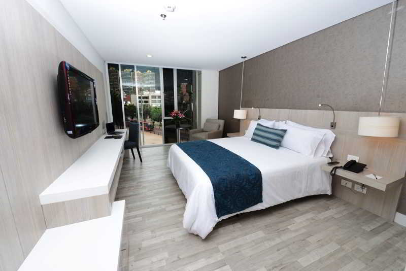 Hotel Bh Bicentenario Bogota Exterior photo